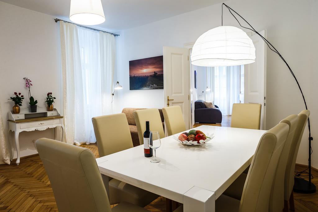 Judengasse Premium By Ichbucheat Appartement Wenen Kamer foto